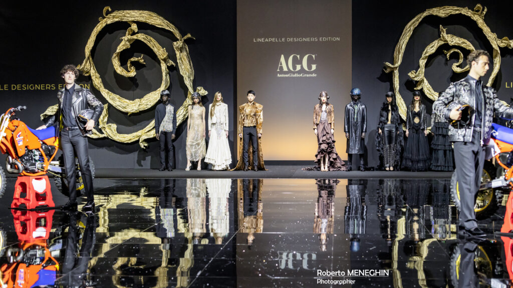 Anton Giulio Grande trionfa alla MFW con la collezione AGG on the Road